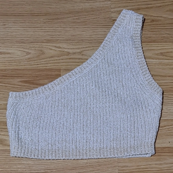 House of CB Cream One-Shoulder Crop Top - Picture 2 of 4